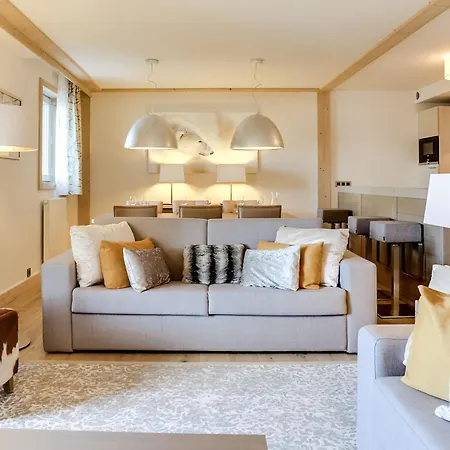 Moderne 4 Pieces A Village Avec Parking - Fr-1-562-15 * 쿠쉐벨